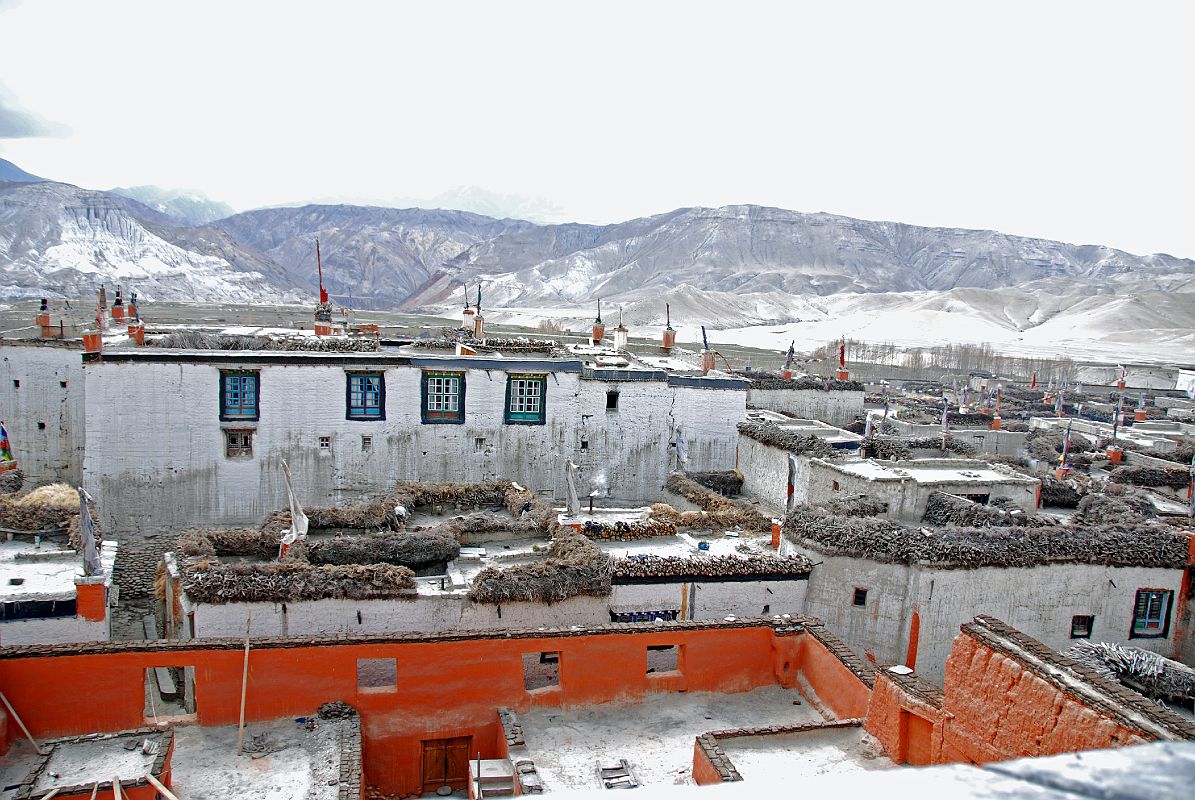 Mustang Lo Manthang 02 01 Kings Palace And Roofs Of Lo Manthang From Jampa Gompa